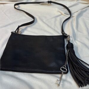 Express key & tassle black crossbody purse